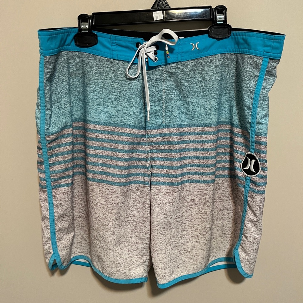 Hurley Hybrid Teal and Gray Board Shorts, size 38